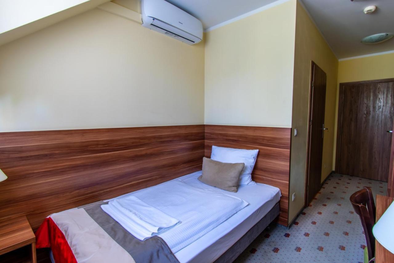 Zajazd U Dziadka Opole Bagian luar foto